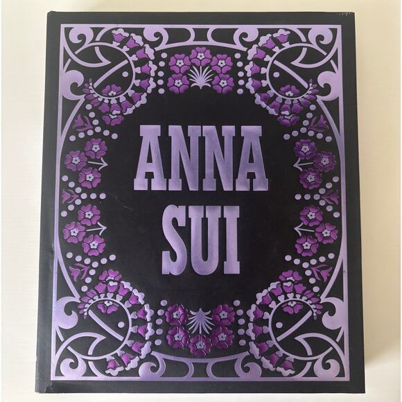 ANNA SUI Hardcover Art Book Fashion Coffee Table 2010 Andrew Bolton - Picture 1 of 10
